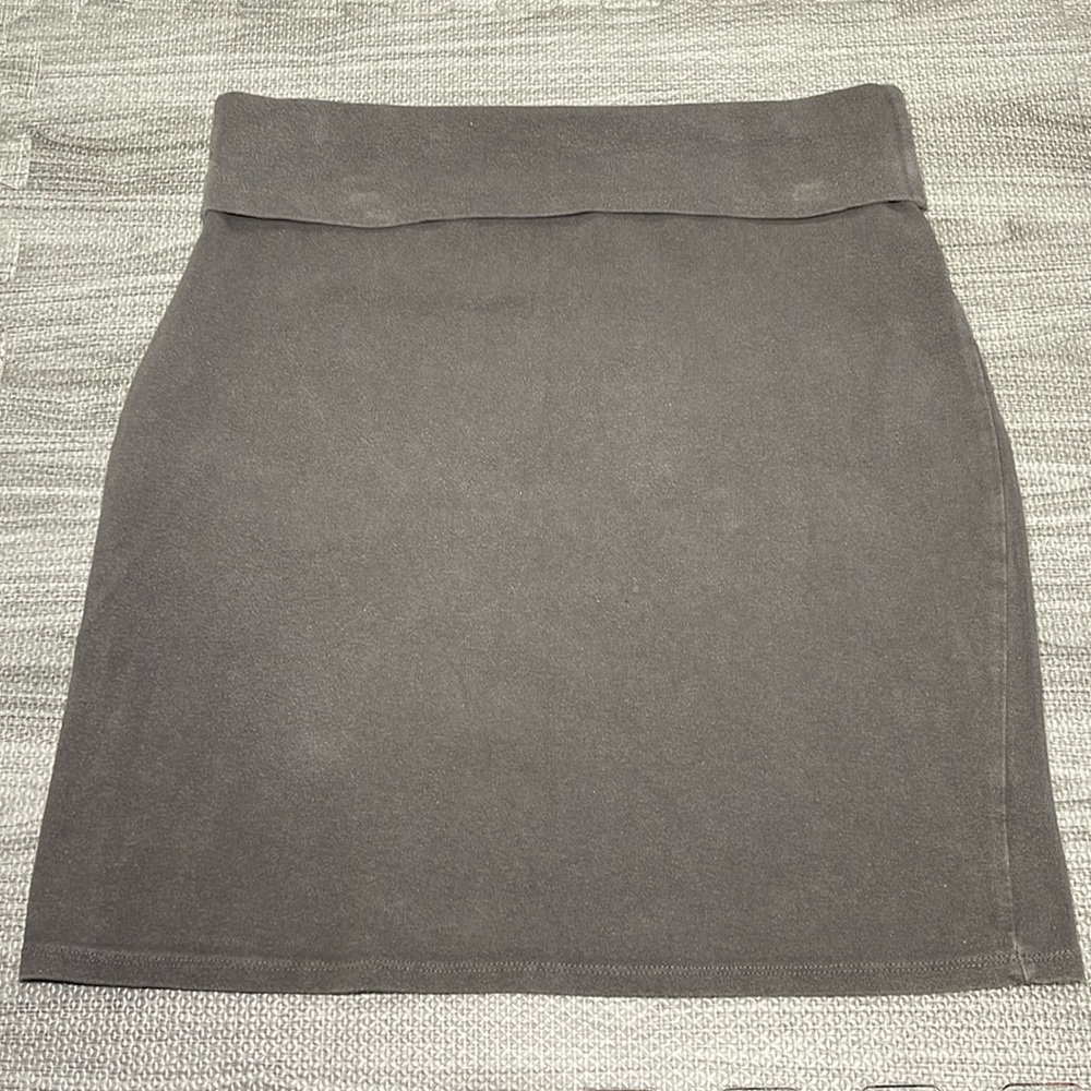 New York & Company Solid Grey Skirt, Roll Down Waist - Size XS